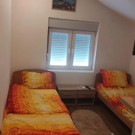 Leonida 3 Apartment *