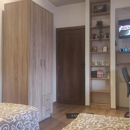 Leonida 2 טרביניה